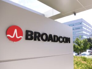 Samsung en Broadcom sluiten AI chipdeal ter waarde van meer dan $200 miljard tot 2030